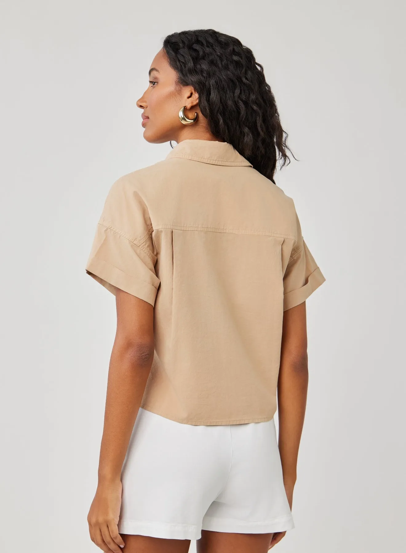 Boxy Two Pocket Short Sleeve Shirt - Kona Khaki