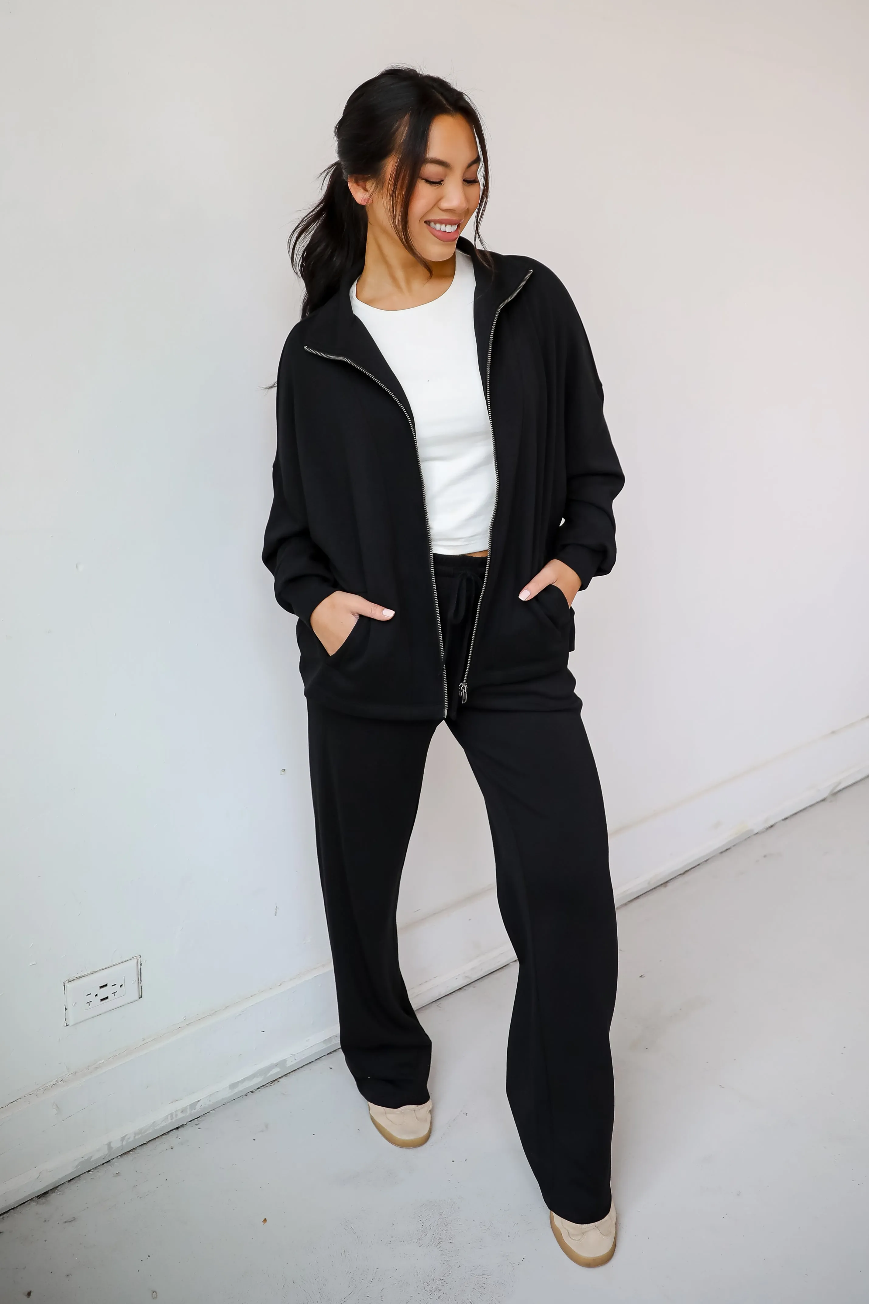 FINAL SALE - Essential Comfort Zip-Up Jacket - DOORBUSTER