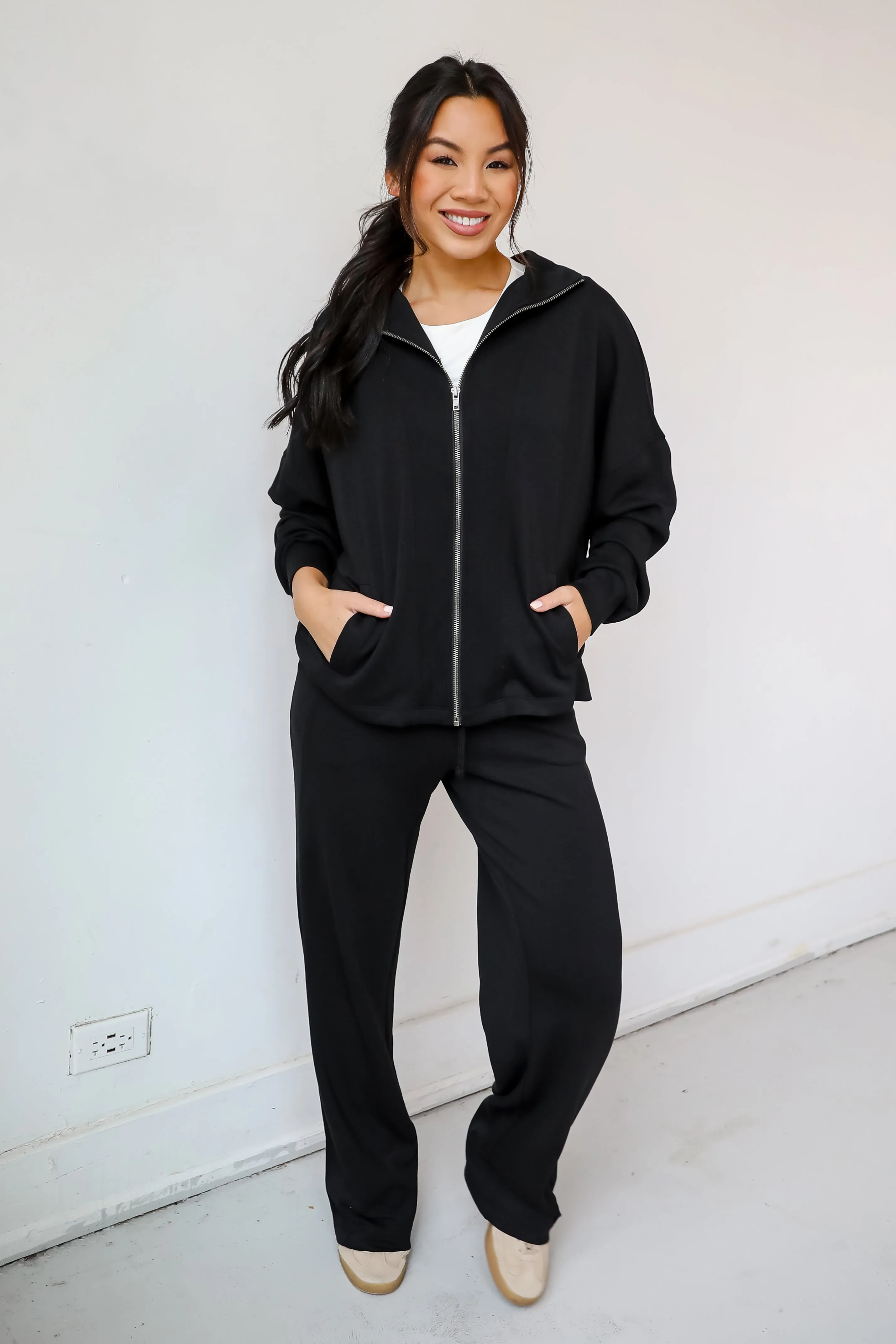 FINAL SALE - Essential Comfort Zip-Up Jacket - DOORBUSTER